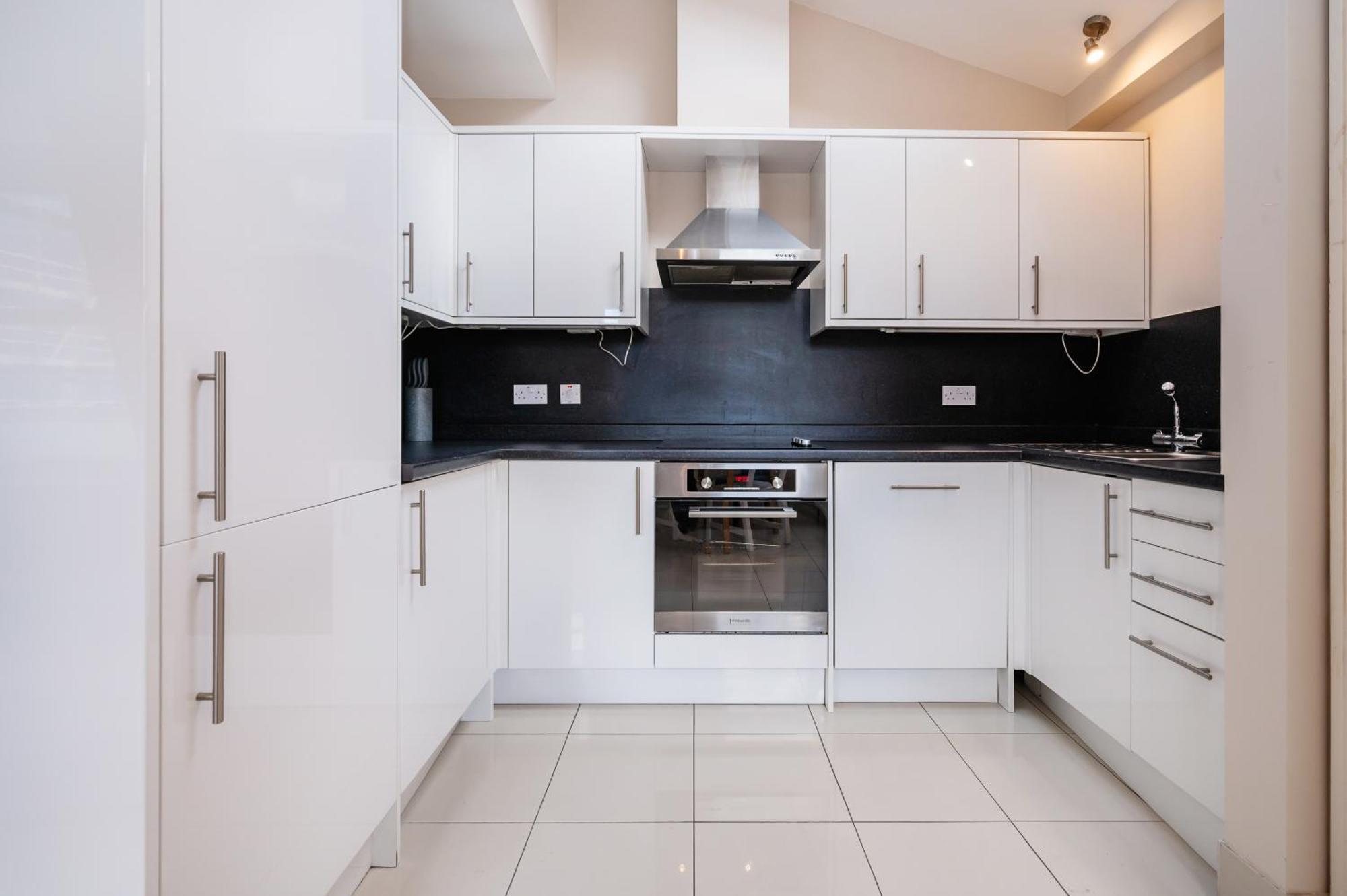 Paddington Modern Apartments London Exterior foto