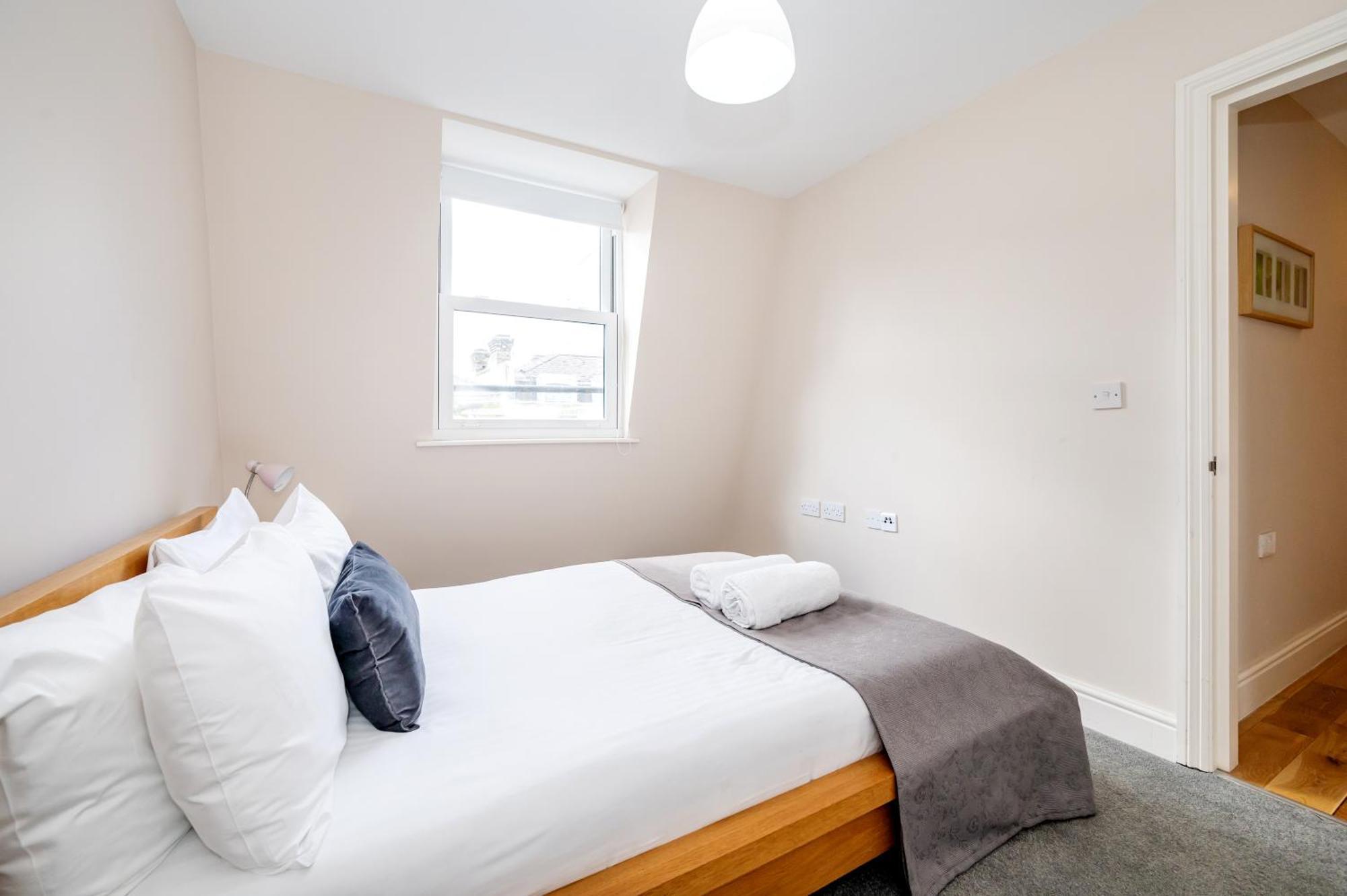 Paddington Modern Apartments London Exterior foto